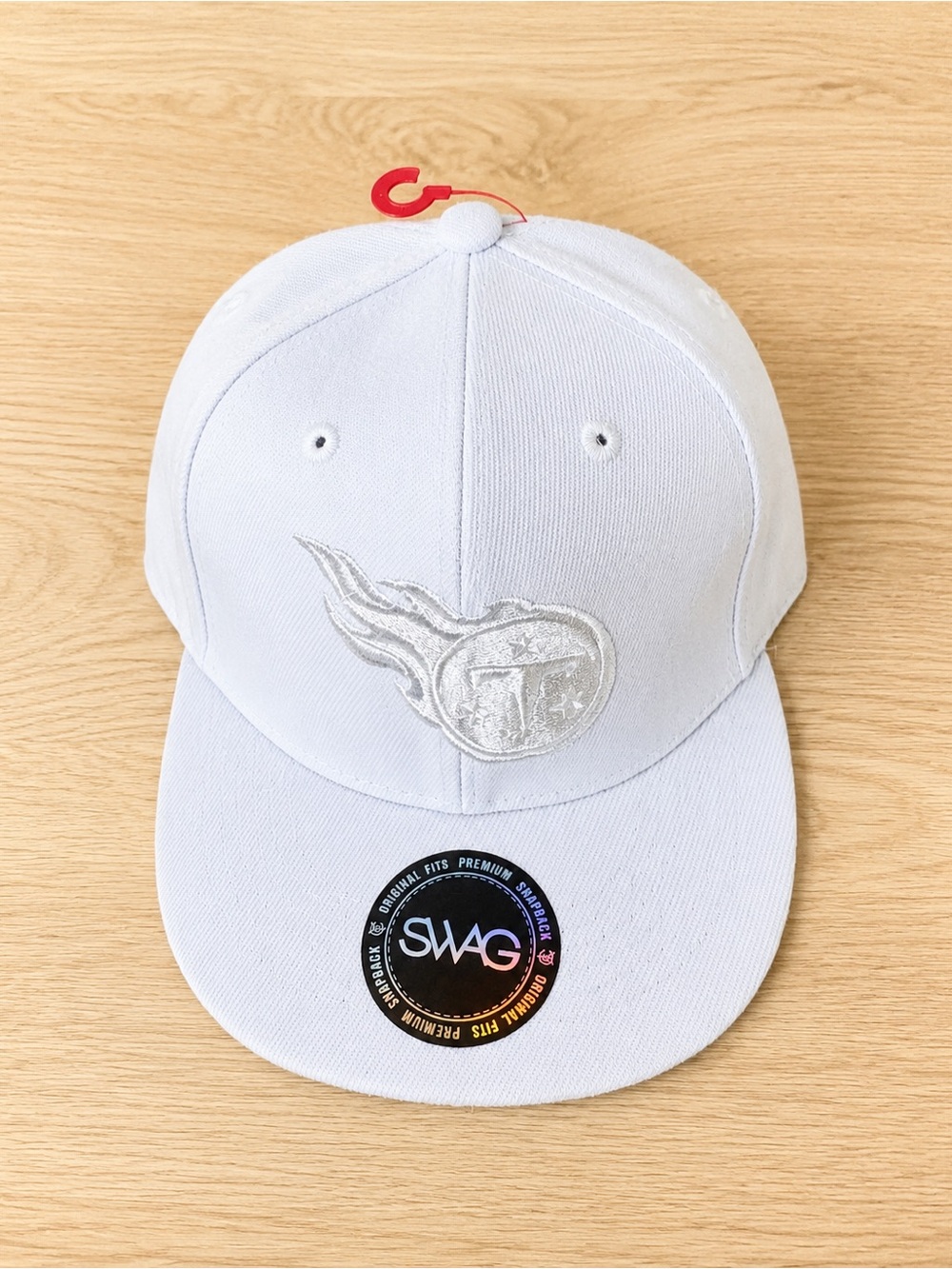 White Embroidered Tennessee Titans Men’s Snapback Cap